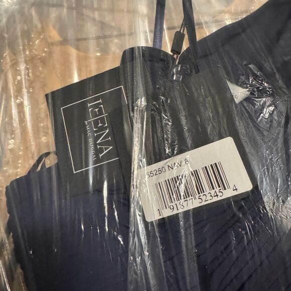 IEENA FOR MAC DUGGAL Gown Navy - Picture 5 of 5